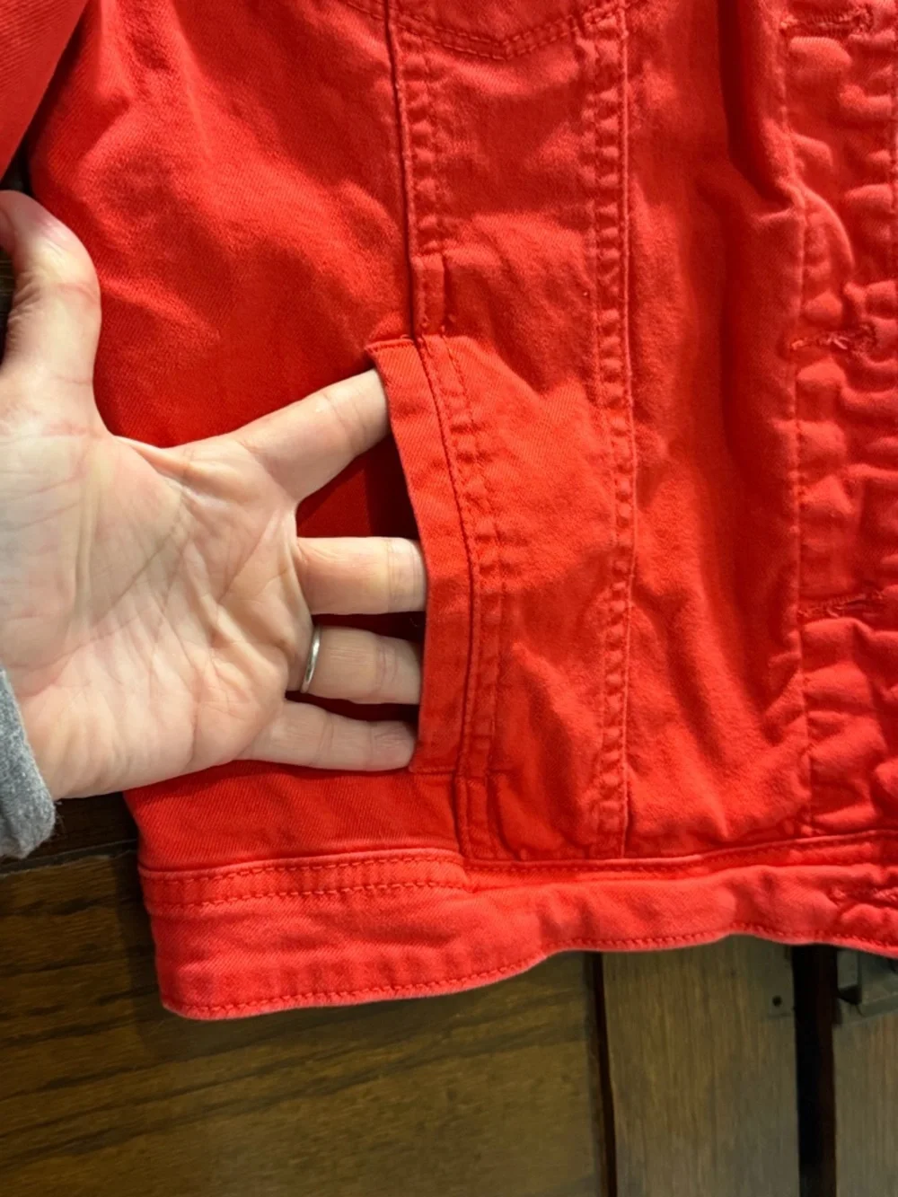 Kensie Jeans large bright red denim Jean jacket cropped button front cotton coat